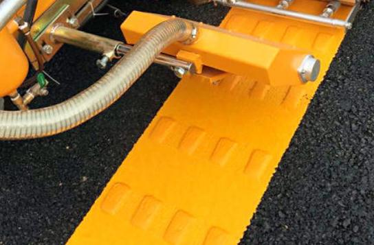 十堰恐龍化工分享4個道路標線施工的工藝過程！