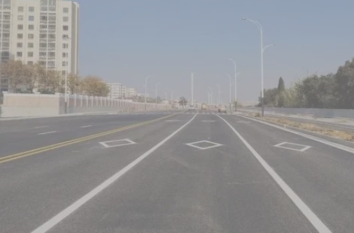 雨季道路標(biāo)線維護(hù)攻略，減少交通事故風(fēng)險